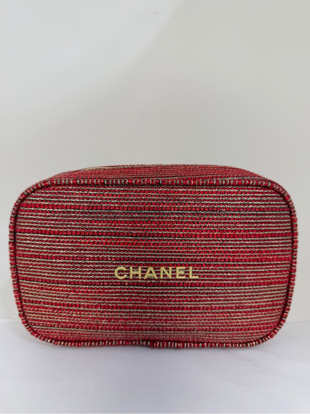 Chanel Beauty Red Makeup Bag Holiday Tweed